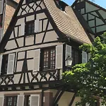 Couette-café Les - La Cour St Fulrad Saint-Hippolyte (Haut-Rhin)