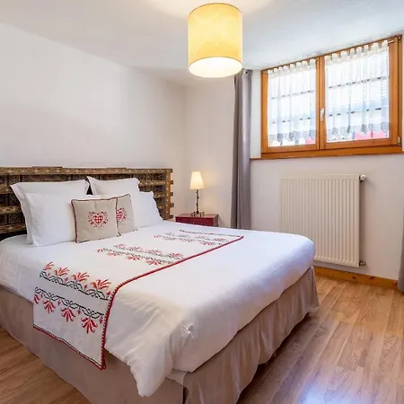 Les - La Cour St Fulrad 3*