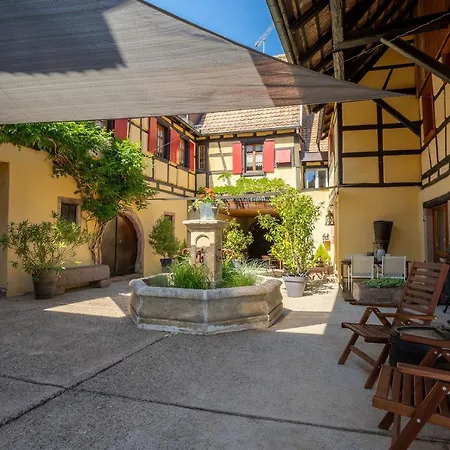 Les - La Cour St Fulrad Bed & Breakfast Saint-Hippolyte (Haut-Rhin)