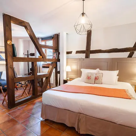 Bed & Breakfast Les - La Cour St Fulrad *